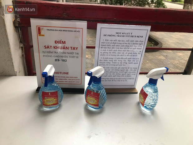 Sinh viên nô nức trở lại trường sau kỳ nghỉ Tết dài nhất lịch sử: Được đi học rồi vui quá, ở nhà chán lắm! - Ảnh 6.