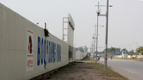 đường Nguyễn Trãi, Lê Văn Lương, đường tố hữu, dự án chung cư văn khê, khu đô thị mỗ lao, dự án văn phú, dự án parkcity, tàu điện trên cao, tắc đường, cao ốc mặt đường, vỉa hè