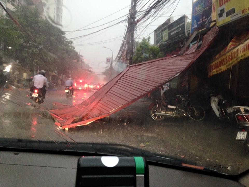 mưa dông, gió giật, Hà Nội mưa dông, gió giật, Hà Nội