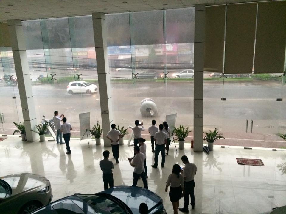 mưa dông, gió giật, Hà Nội mưa dông, gió giật, Hà Nội