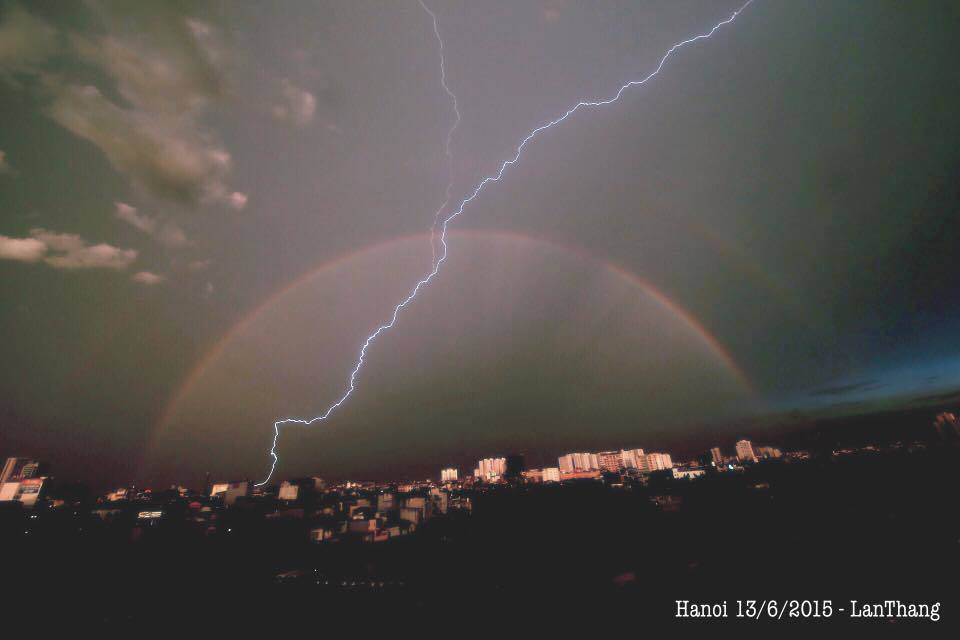 mưa dông, gió giật, Hà Nội mưa dông, gió giật, Hà Nội