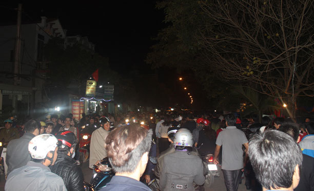 chợ-Viềng, Nam-Định, thịt-bê, du-khách