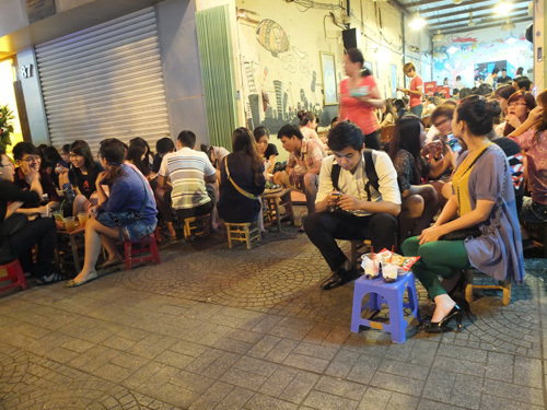 Thanh-niên, Việt-Nam, chém-gió, lao-động