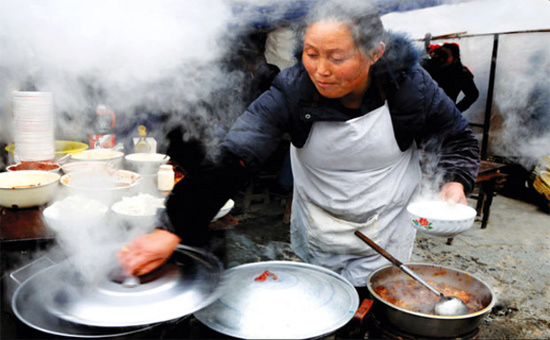 đồ bếp, xoong chảo, thực phẩm bẩn, nhiễm độc, chống dính, công nghệ ôxy