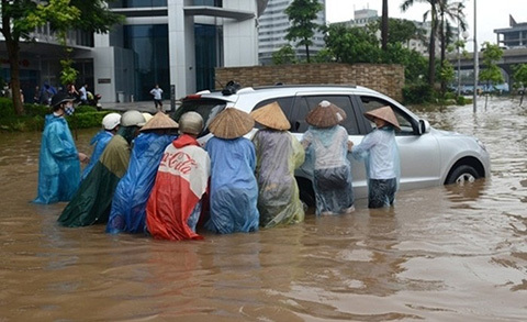 Hà Nội, ngập lụt, hài hước, dịch vụ, đường phố, thành sông