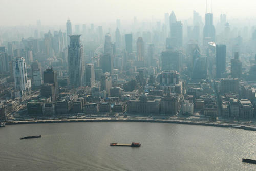 Sương mù bao phủ Thượng Hải (Ảnh: Korobanova Marina / Fotolia)