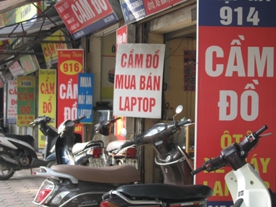 Cầm đồ, thú cưng, nhẫn cưới, an sinh xã hội, cầm cố, khó khăn