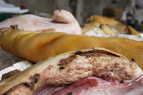 thịt thối, nhậu, bẩn