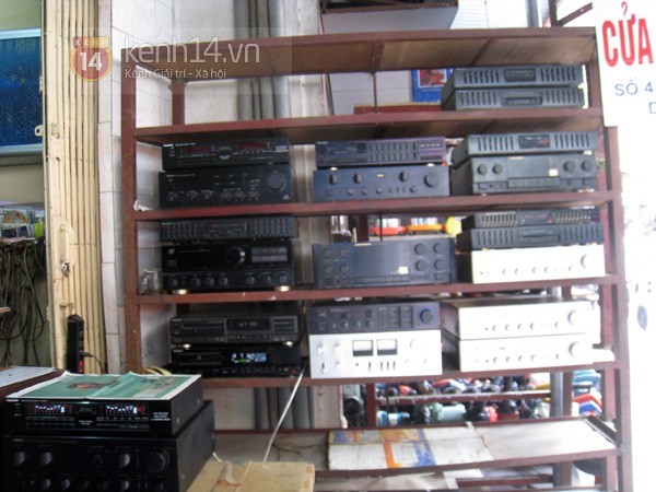 chợ lạ  hà nội  hàng giả  hàng nhái  hàng chế  hàng hiệu  hàng cấm  văn hóa  Trời Hà Nội  Chợ Trời