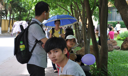 sinh viên, nắng nóng, chống nóng, hè